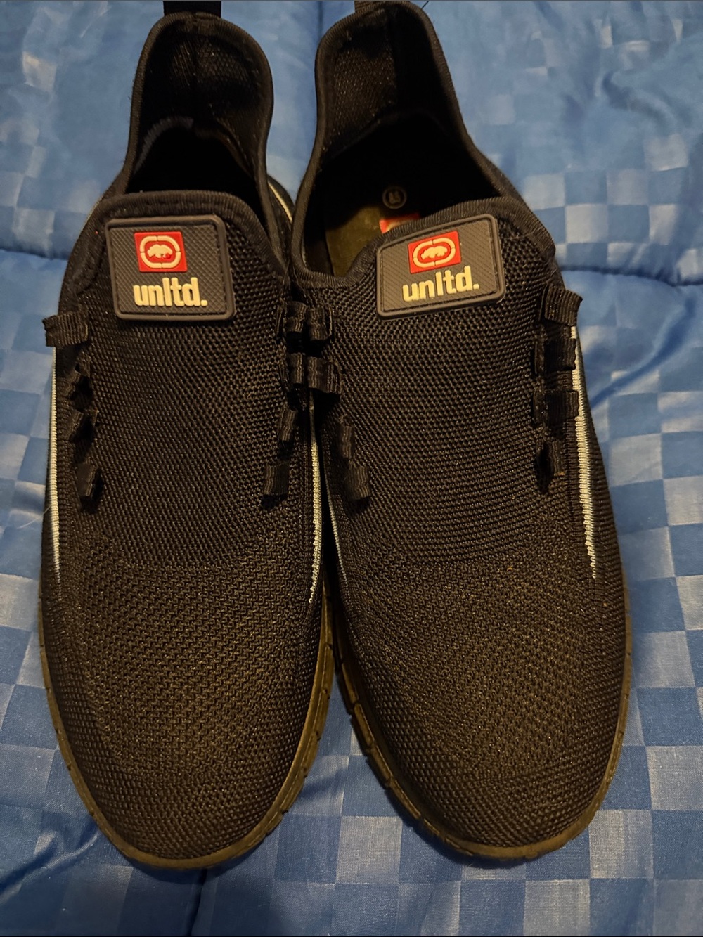 Men’s Black Knit Slip-On Sneakers size 8.5